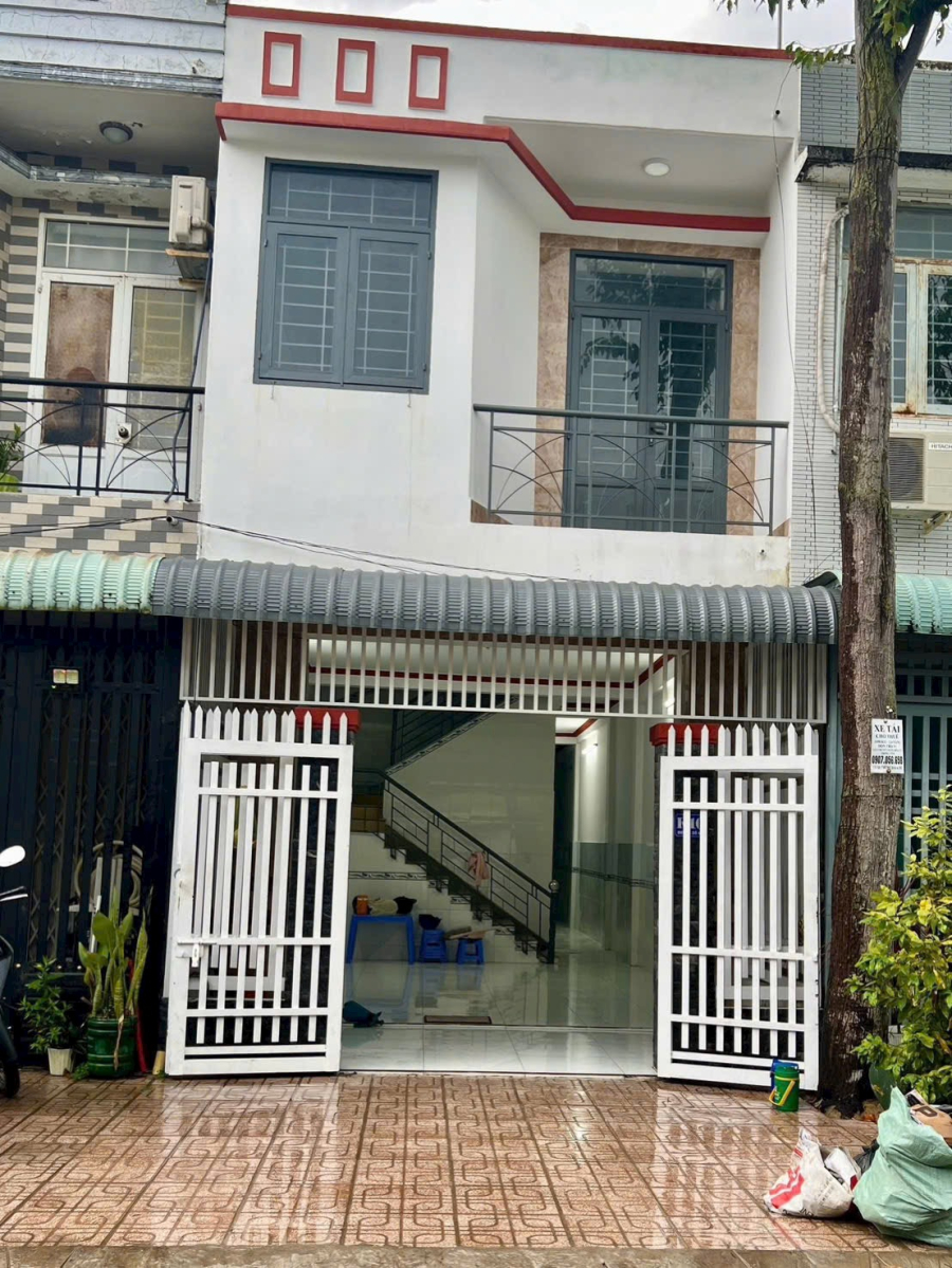 NHÀ TRỆT LẦU ĐƯỜNG SỐ 45 KDC 586 - GIÁ 2,9 TỶ